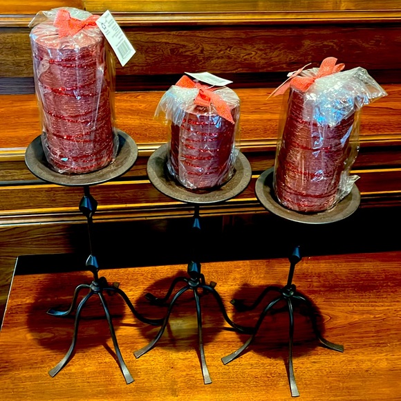 Party lite candle holders with candles. Like new condition. - Picture 1 of 7